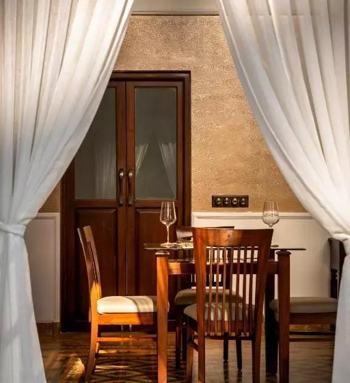 Lomakeskus The Postcard Cuelim, Goa