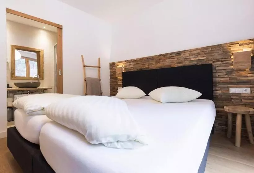 Aparthotel Herzblick Gmbh