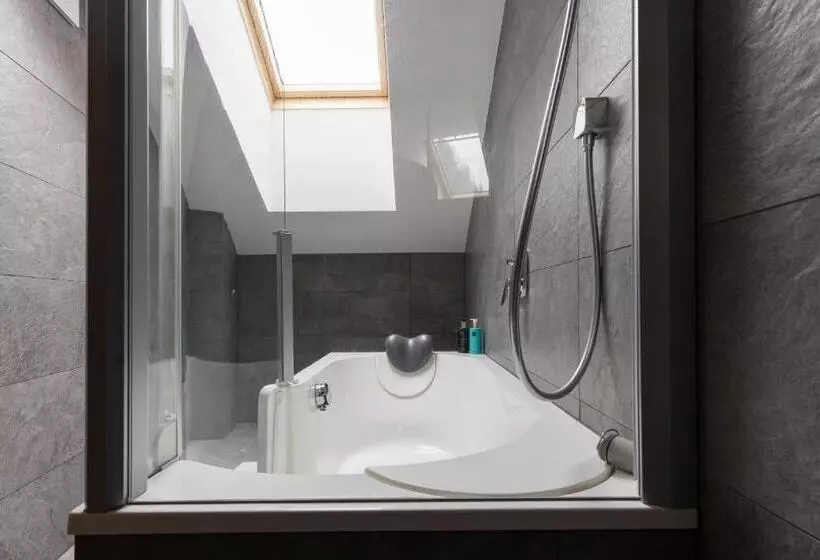 Aparthotel Herzblick Gmbh