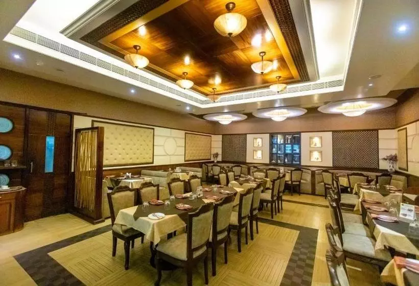 ホテル Express Inn