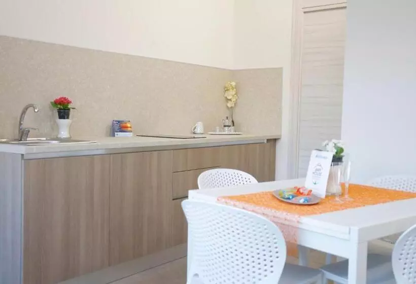Path House   Etna & Sea View