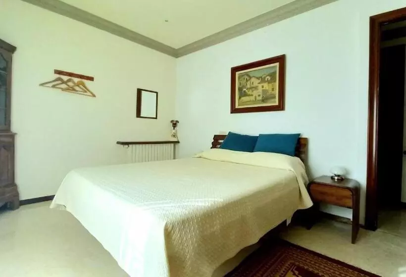 پانسیون Apartments In Villa Isabel