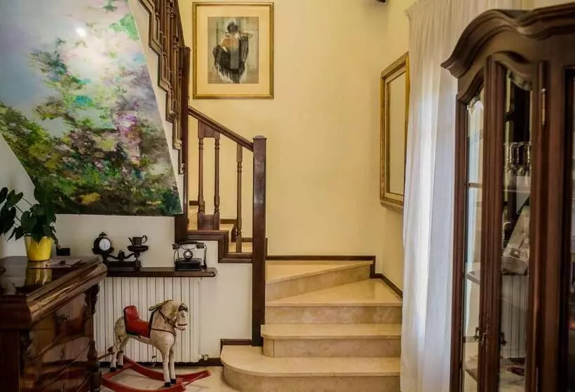 پانسیون Apartments In Villa Isabel