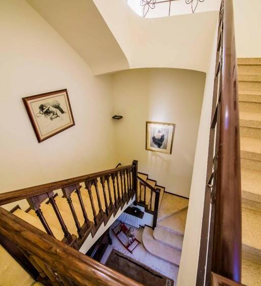 Пансион Apartments In Villa Isabel