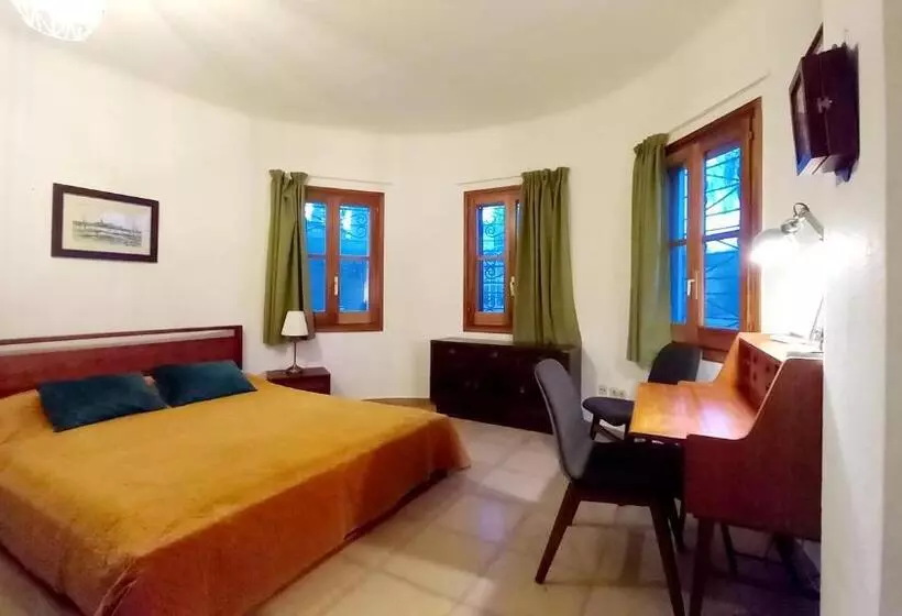 پانسیون Apartments In Villa Isabel