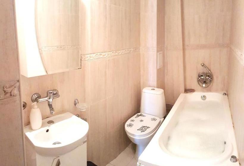 پانسیون Guest House Saint Apostol