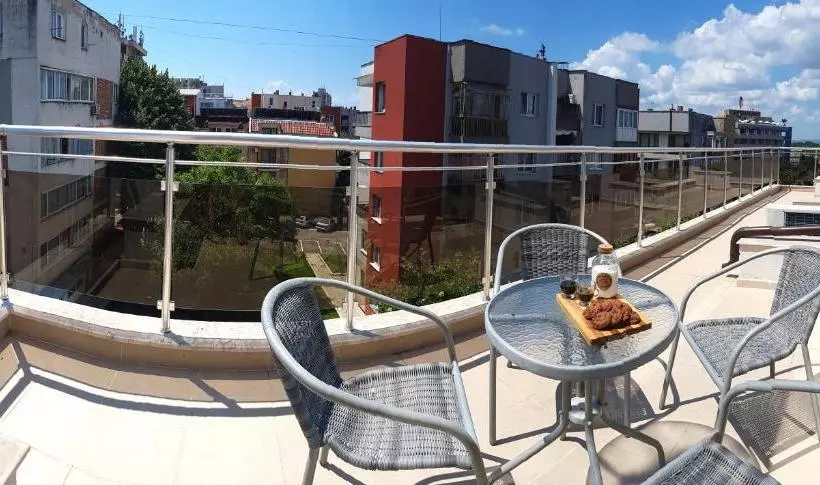 پانسیون Guest House Saint Apostol