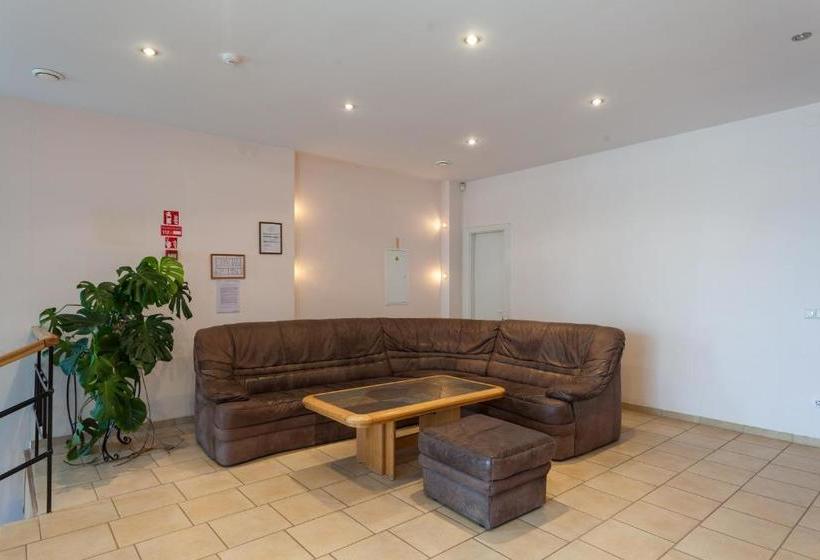 پانسیون Leokordis