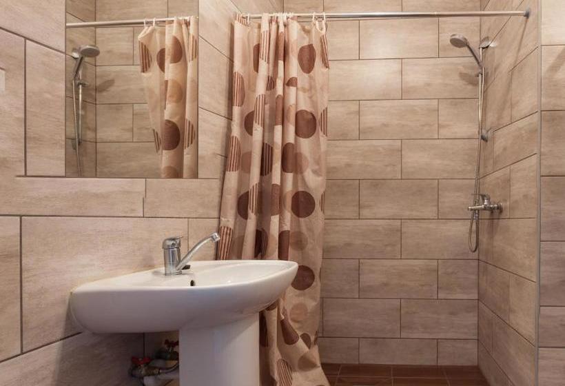 پانسیون Leokordis