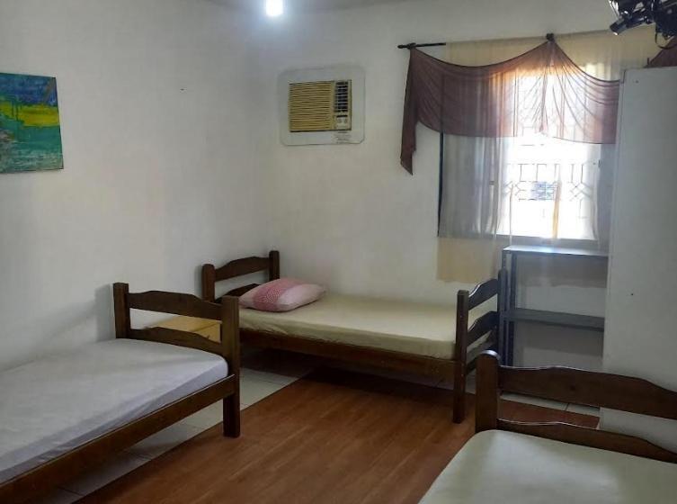 پانسیون Pousada Anhanguera