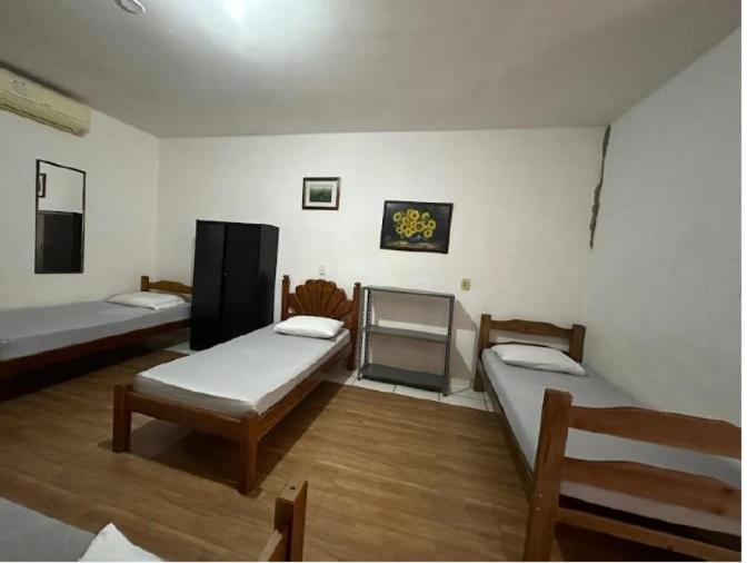 پانسیون Pousada Anhanguera