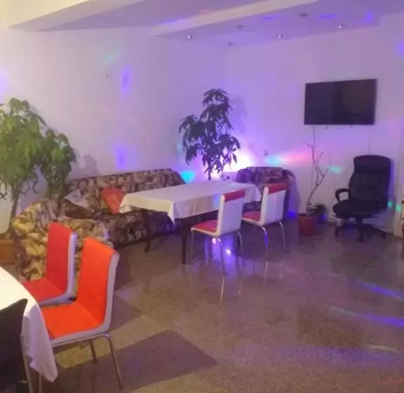 Pensiune Vila Elena Si Ionut