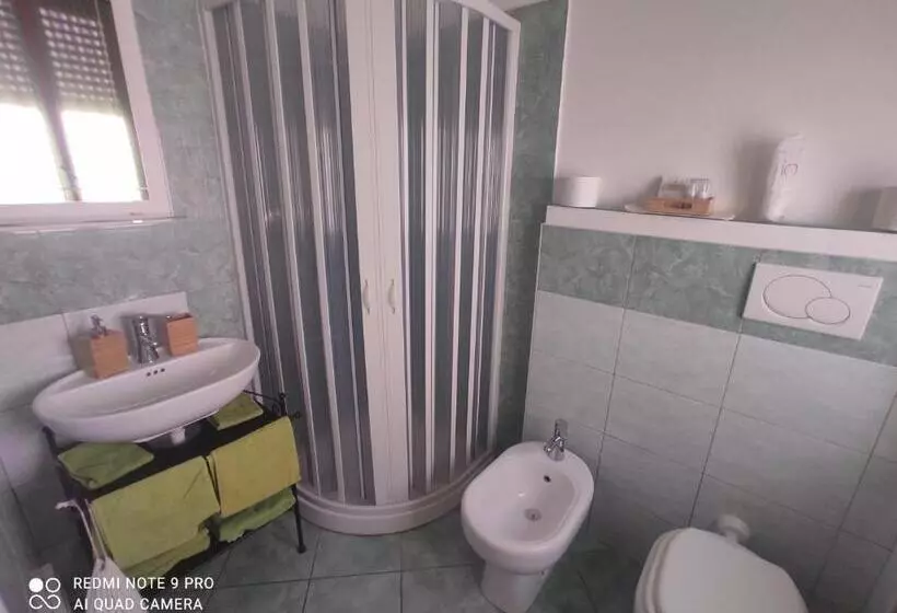 ベッドアンドブレックファースト Affittacamere Simotta