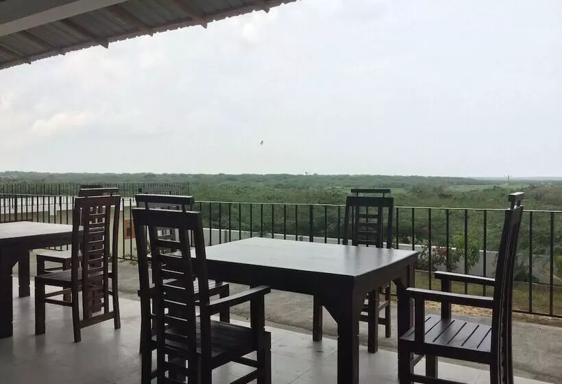 Hotelli Bundala Park View