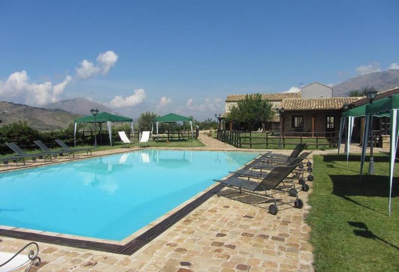 Отель Il Baglio Di Nonna Clelia