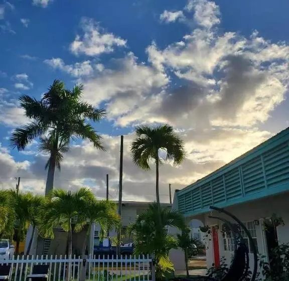 هاستل Georges Royal Inn