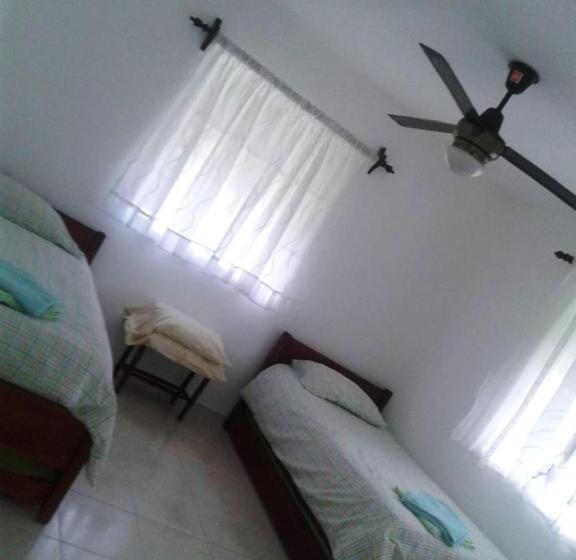 هاستل Posada Dilia Del Alba