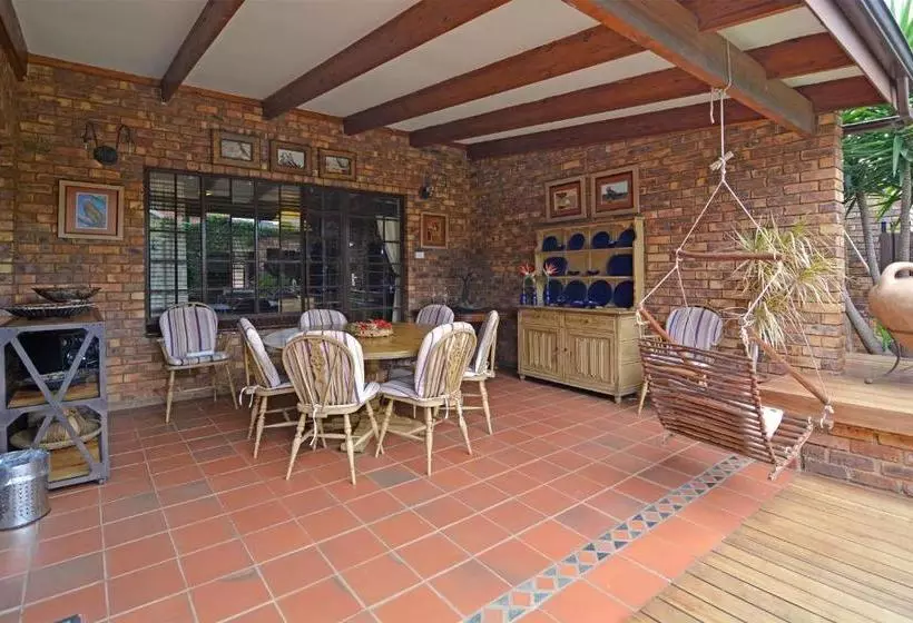 ペンション Africa House Guesthouse