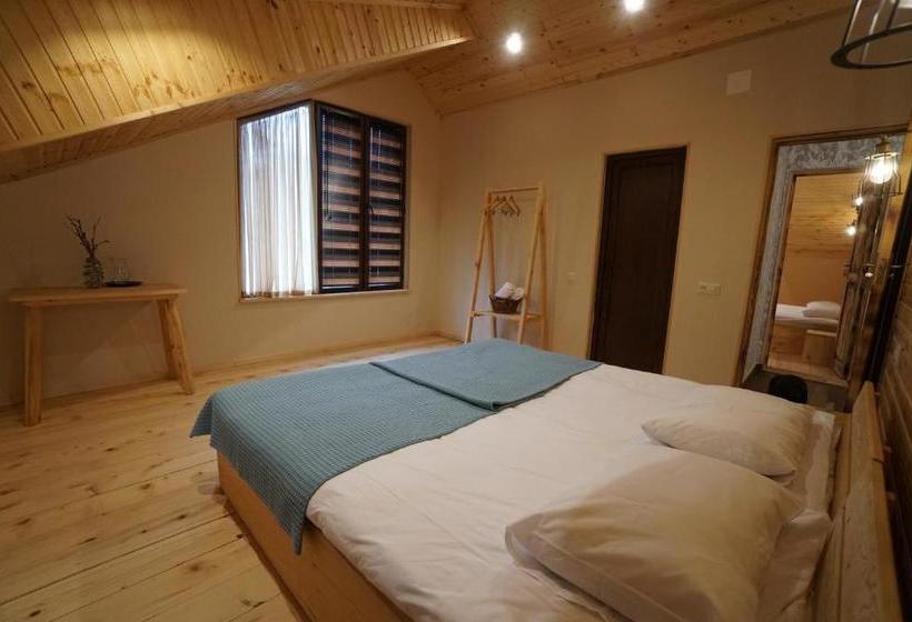 پانسیون Ioska's House