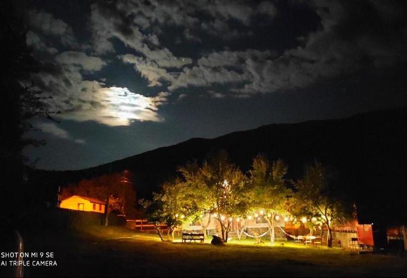 پانسیون Ioska's House