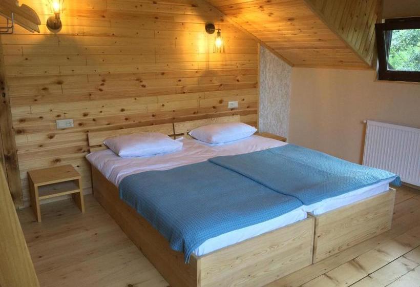 پانسیون Ioska's House