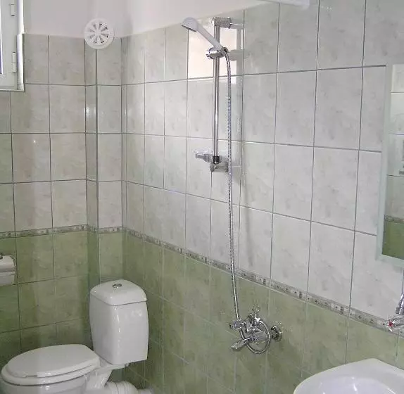 پانسیون Karadzhovy Guest House