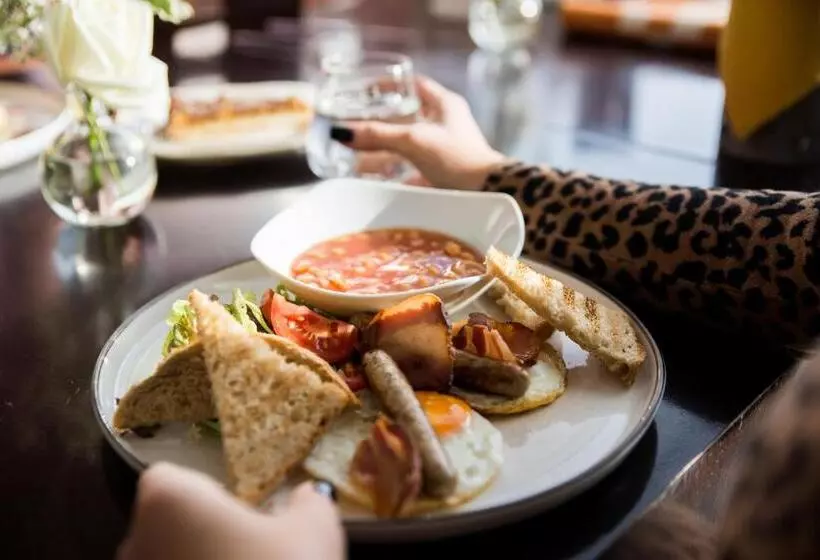 Majatalo Penzion Troja