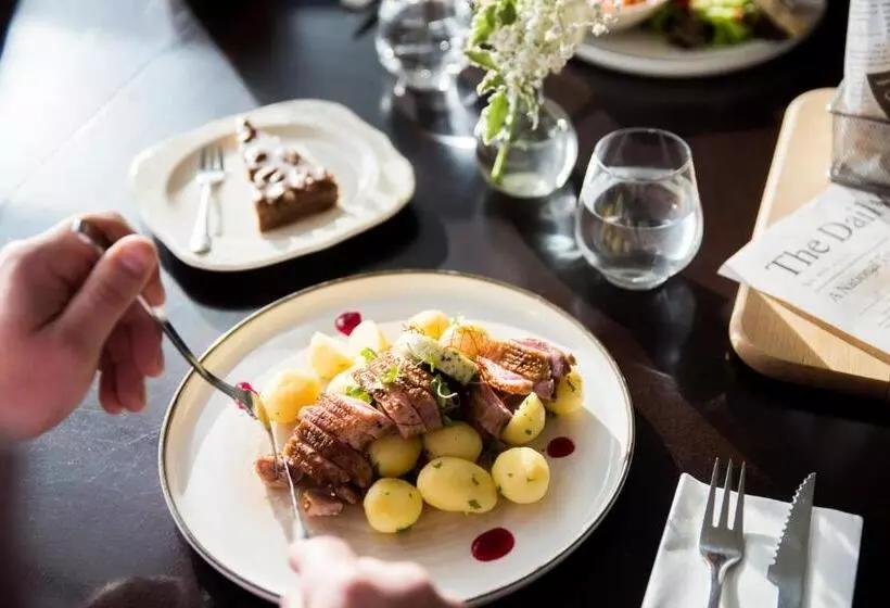 Majatalo Penzion Troja