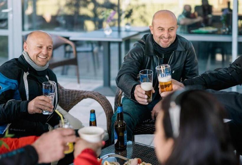 ペンション Penzion Troja