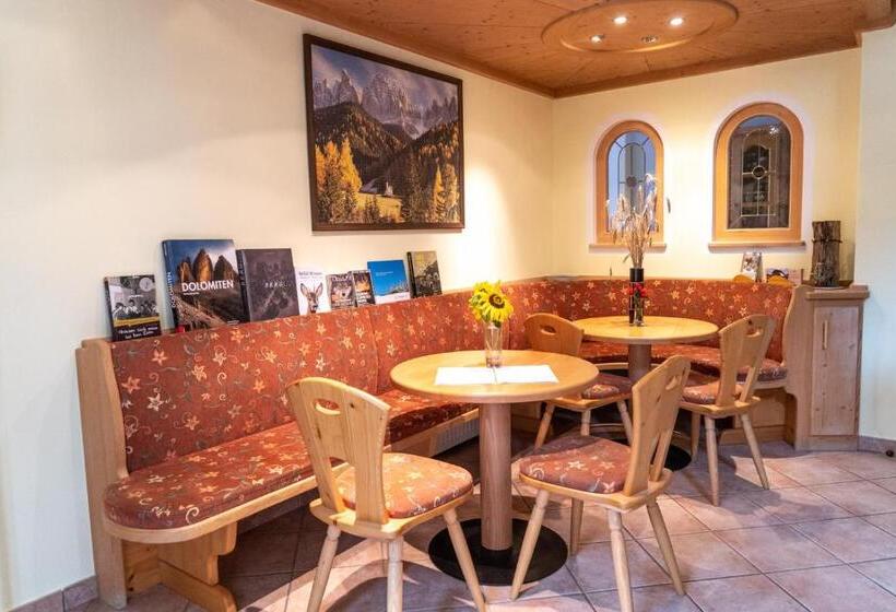 酒店 Ganoihof Apartments