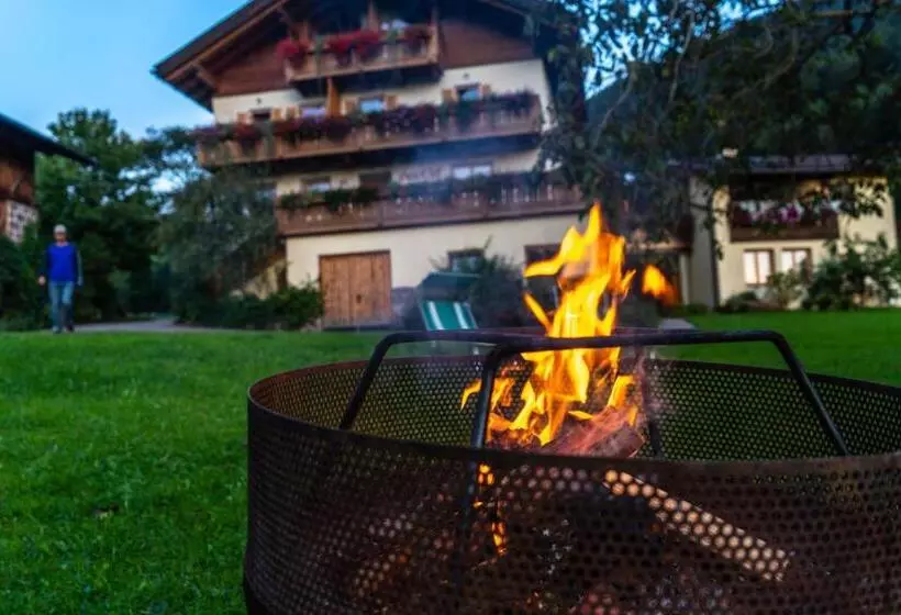 Hotelli Ganoihof Apartments