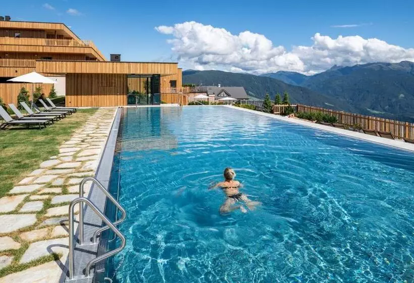 ホテル Tratterhof Mountain Sky