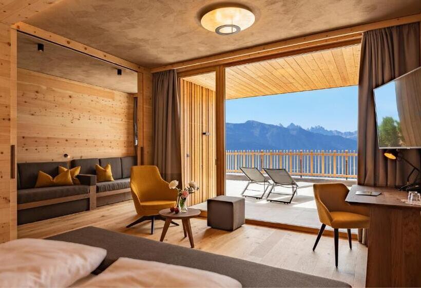 فندق Tratterhof Mountain Sky