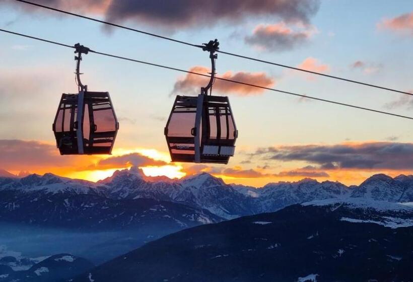 فندق Tratterhof Mountain Sky