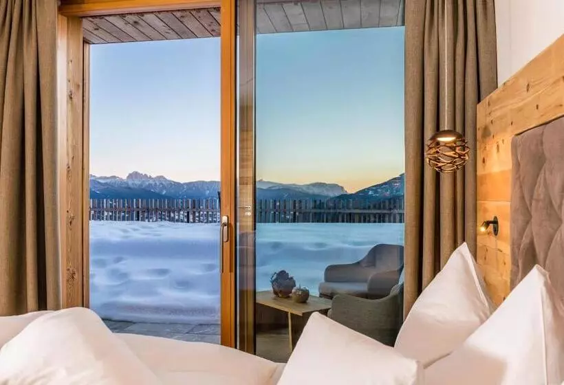 ホテル Tratterhof Mountain Sky