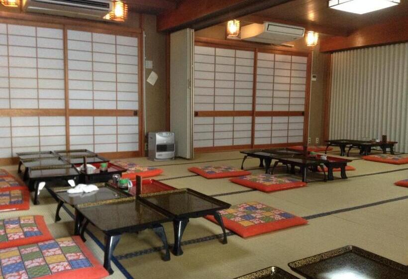 بنسيون Chitosekan