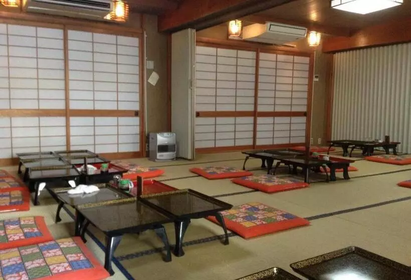 ペンション Chitosekan