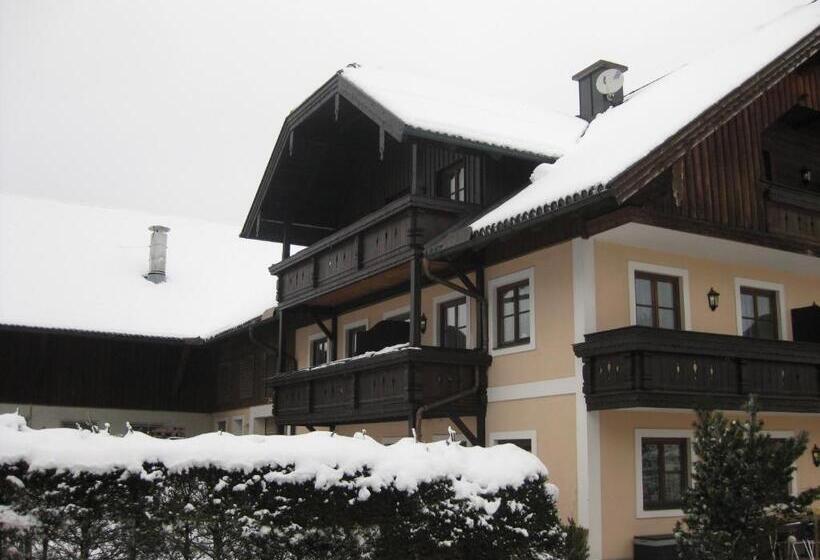 ペンション Hoferbauergut