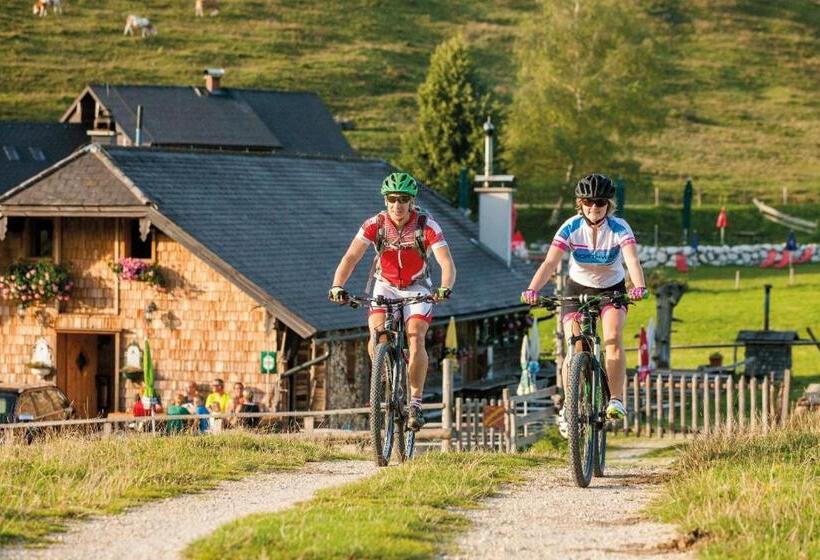 ペンション Hoferbauergut