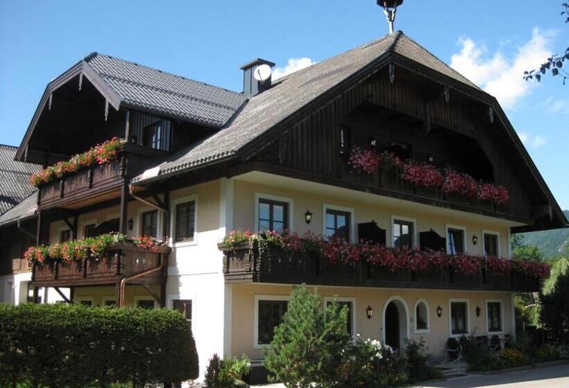 ペンション Hoferbauergut