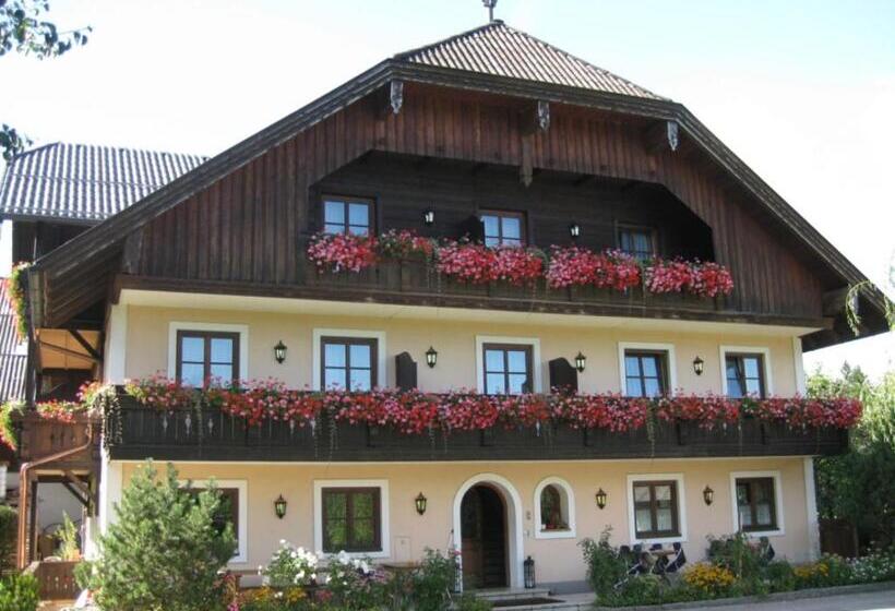 ペンション Hoferbauergut