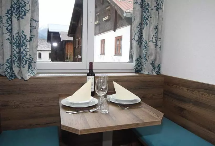 پانسیون Lärchenheim Apartments