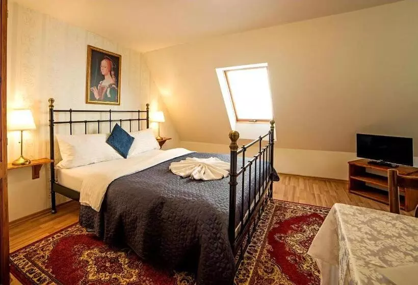 Majatalo Penzión Rozália