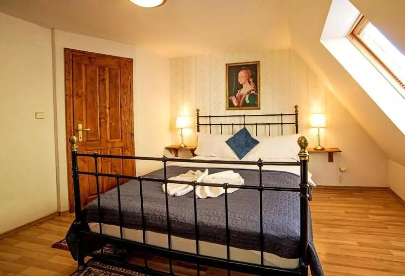 Majatalo Penzión Rozália