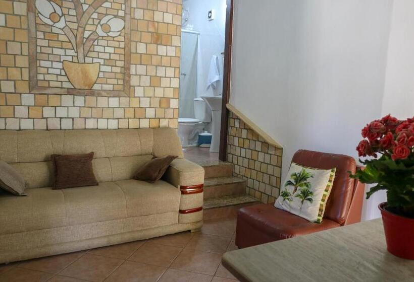 پانسیون Pousada Arco íris