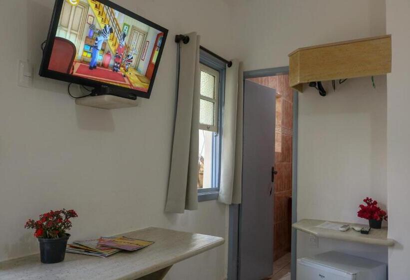 پانسیون Pousada Arco íris