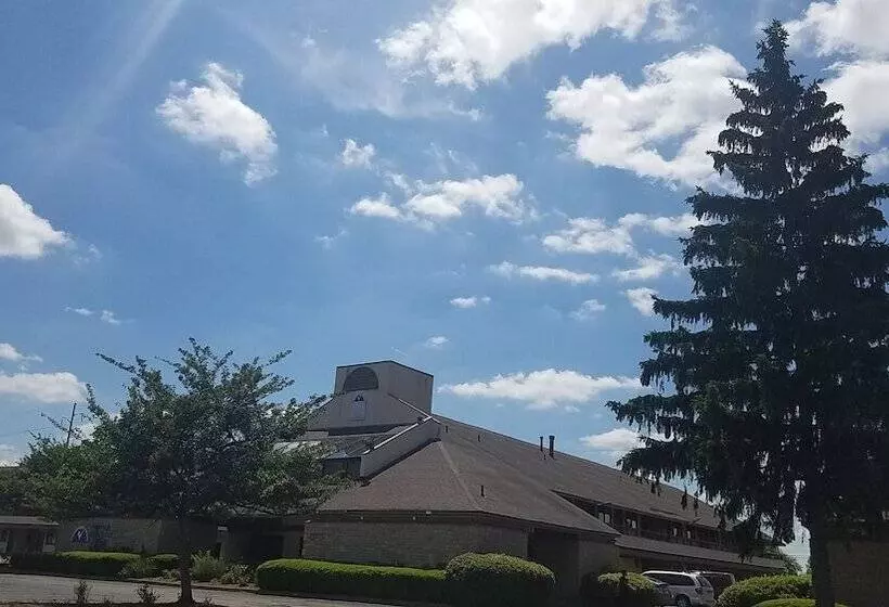 Отель American Value Inn