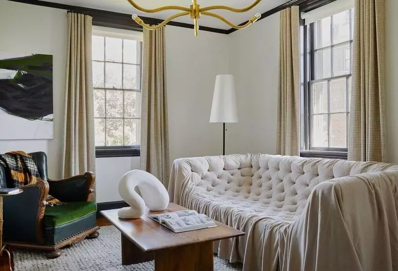 هتل Blind Tiger Portland Danforth Street