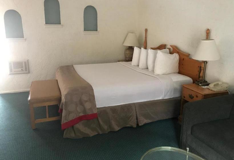 هتل Channel Islands Inn