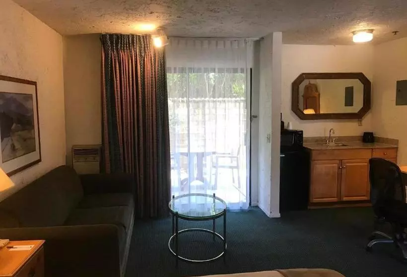 호텔 Channel Islands Inn